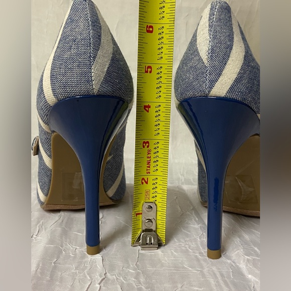 MANA - Light Denim with White Stripe Stiletto (NWOT) - Picture 8 of 9